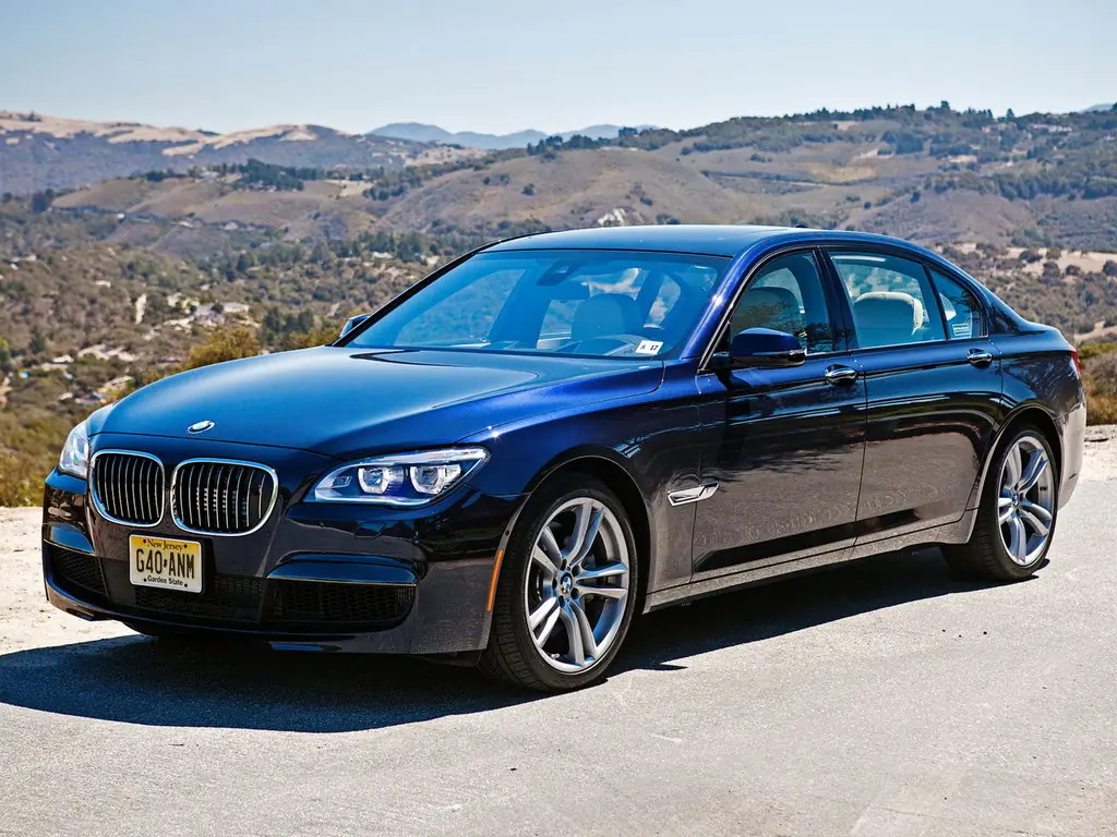 BMW 7-Series (F01, F02, F04) 5 поколение, рестайлинг, седан, гибрид (07.2012 - 07.2015)